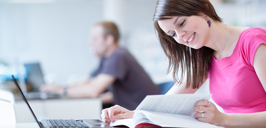 Imagem de capa - UMA FILHA QUE DECIDIU LER O LIVRO DA MÃE