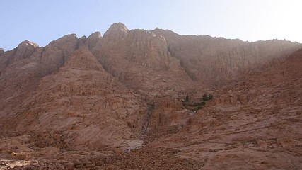 Imagem de capa - No Monte Sinai