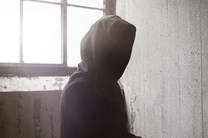 Imagem de capa - A veste falsificada