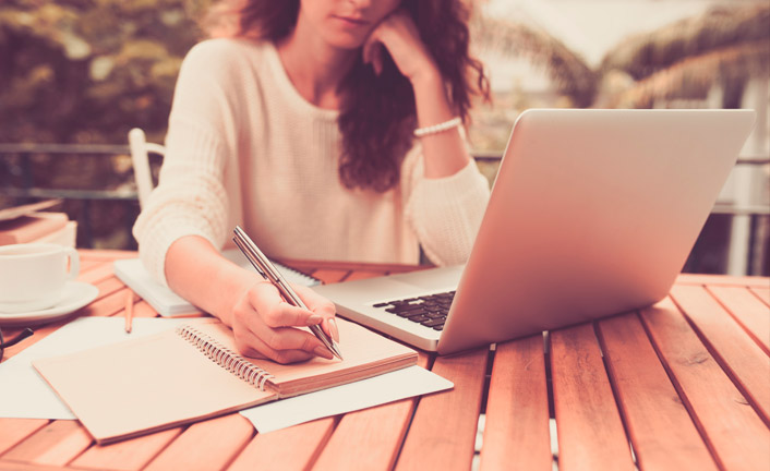 Imagem de capa - Vivendo de aparências