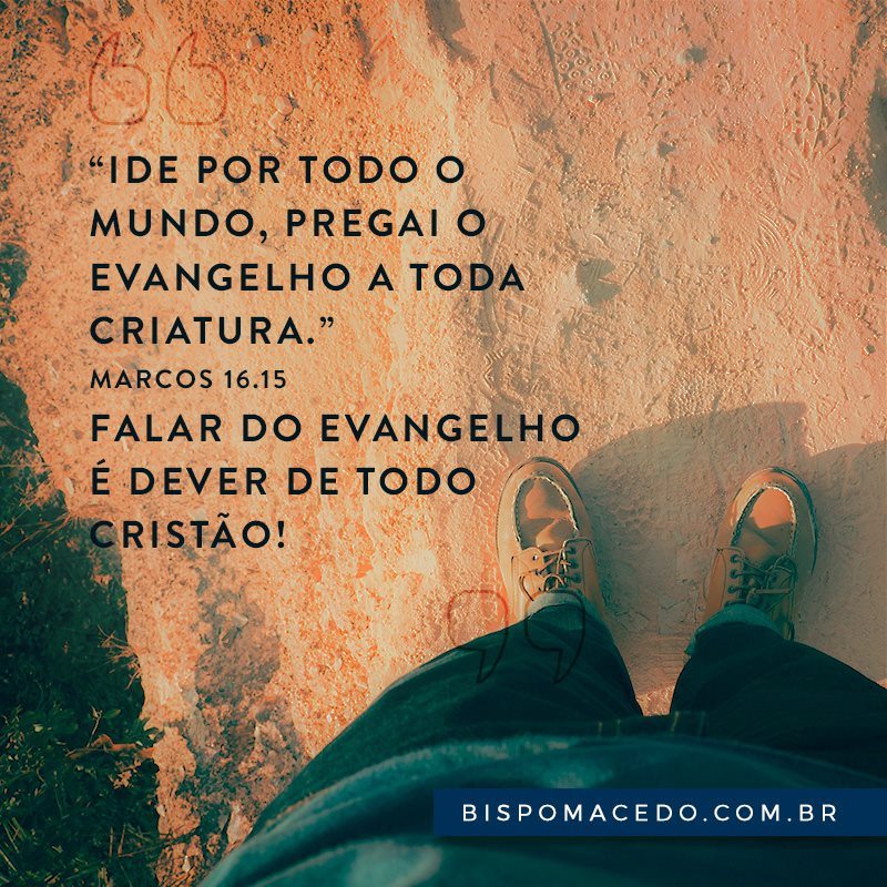 Pessoa com os pés na terra