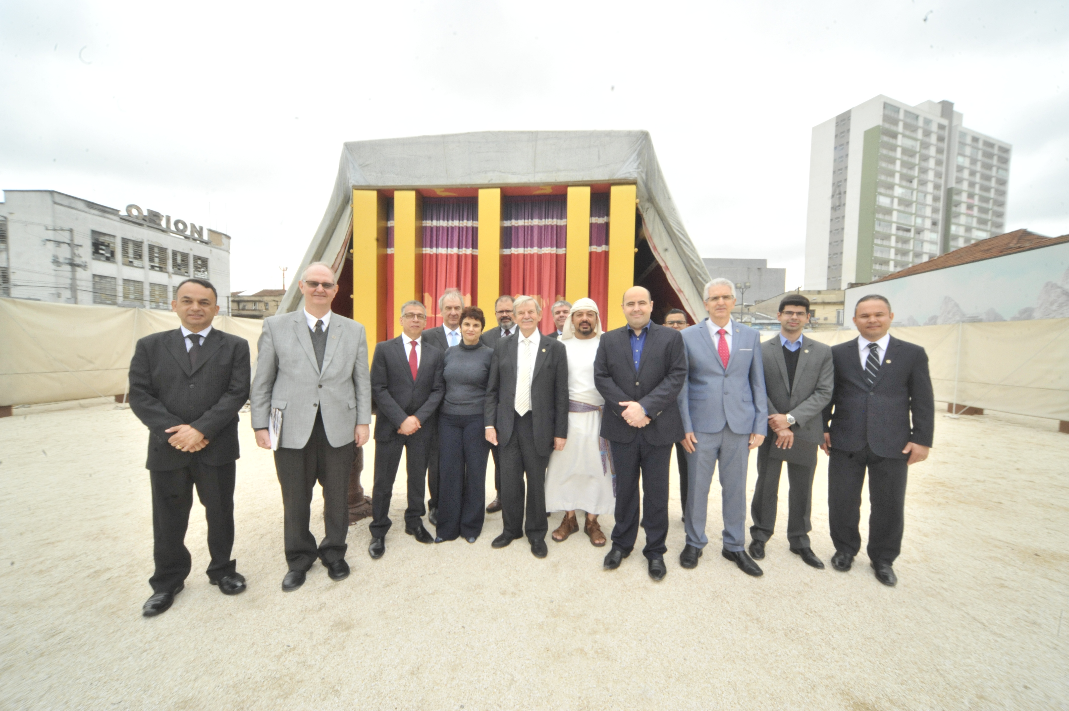 Imagem de capa - Dirigentes da Sociedade Bíblica do Brasil visitam o Templo de Salomão