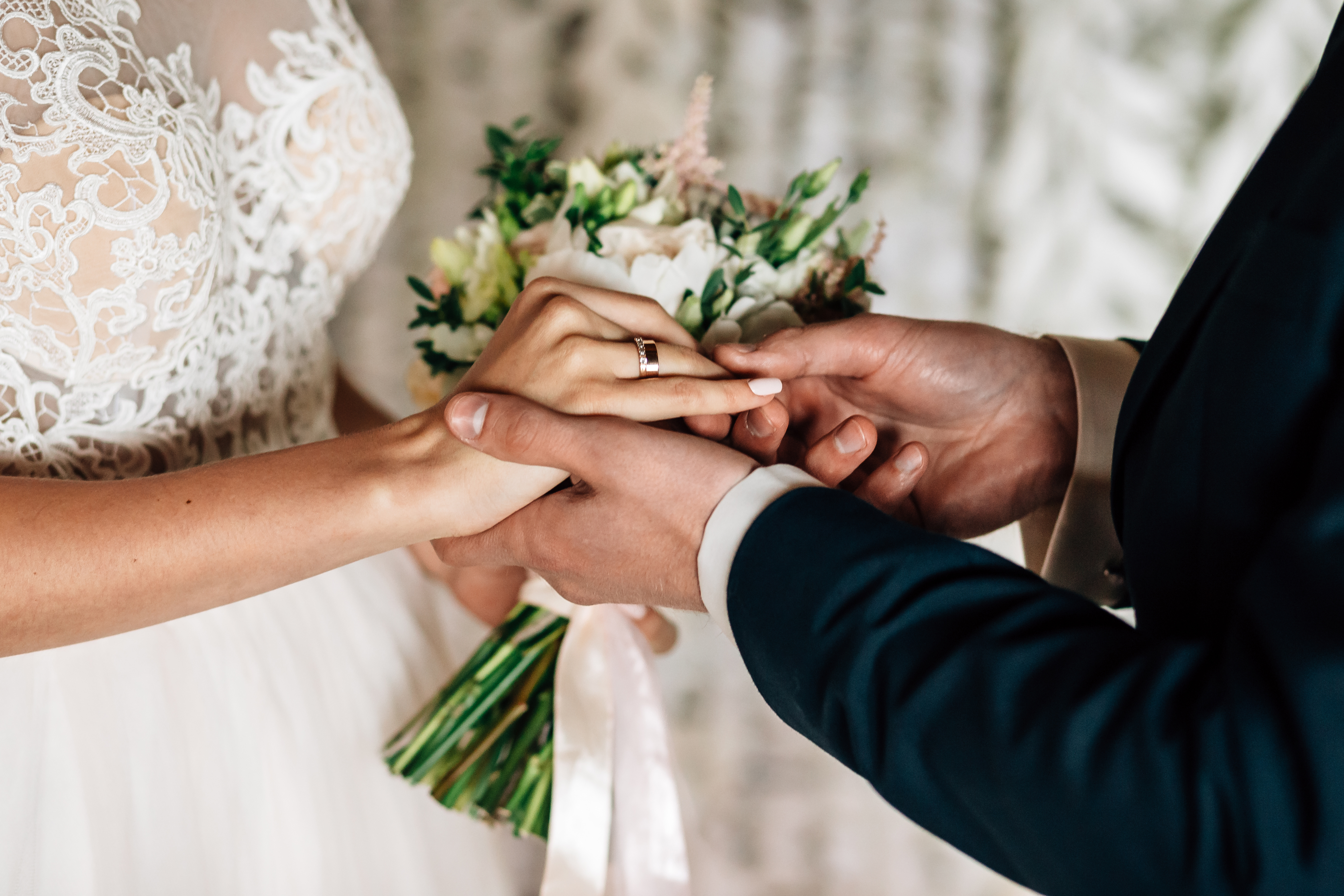 Imagem de capa - Casal britânico se casa três dias depois de se conhecer