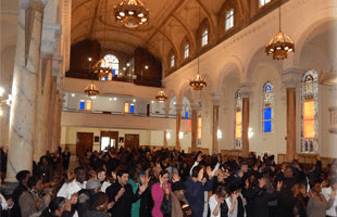 Imagem de capa - The Universal Church buys and inaugurates a former catholic church in Montreal