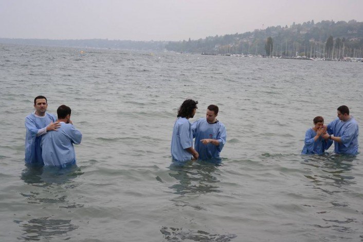 12122821_954507641254930_8048376518182589149_n-706×471