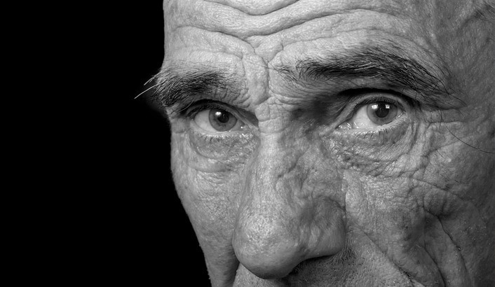 Imagem de capa - You only get old if you want to