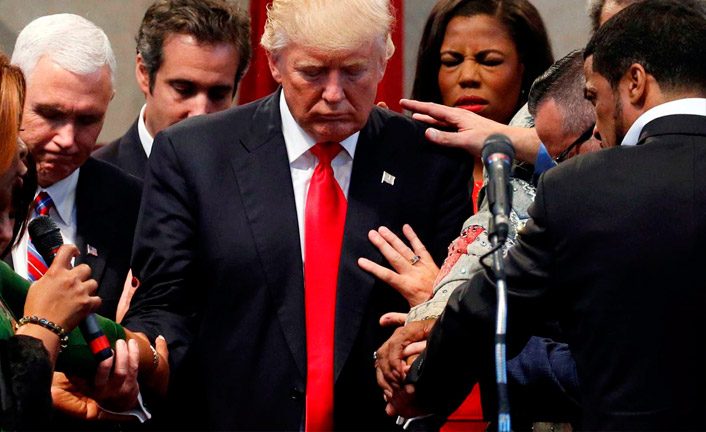 Imagem de capa - Pray for Donald Trump