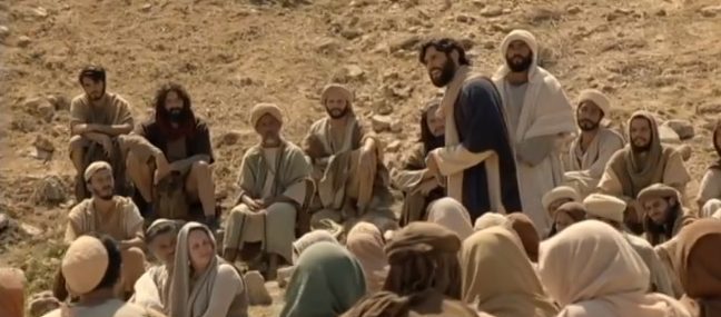 Imagem de capa - Jesus prega no deserto da Galileia, mas é interrompido por fariseus