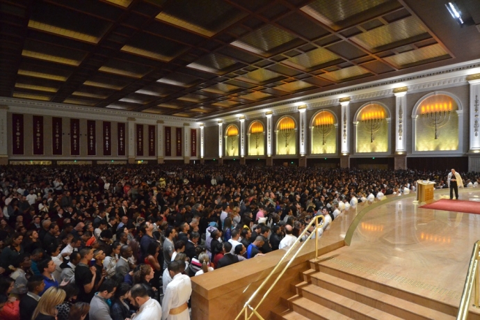 Imagem de capa - Primeiro aniversário do Templo de Salomão