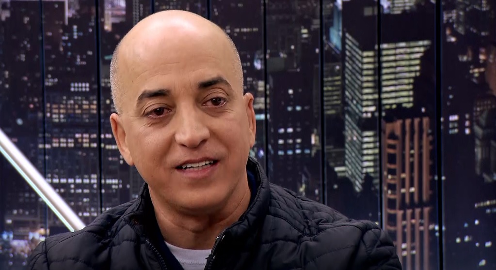 Imagem de capa - Após sofrer um abuso sexual na infância, ele passou a ter desejo por outros homens