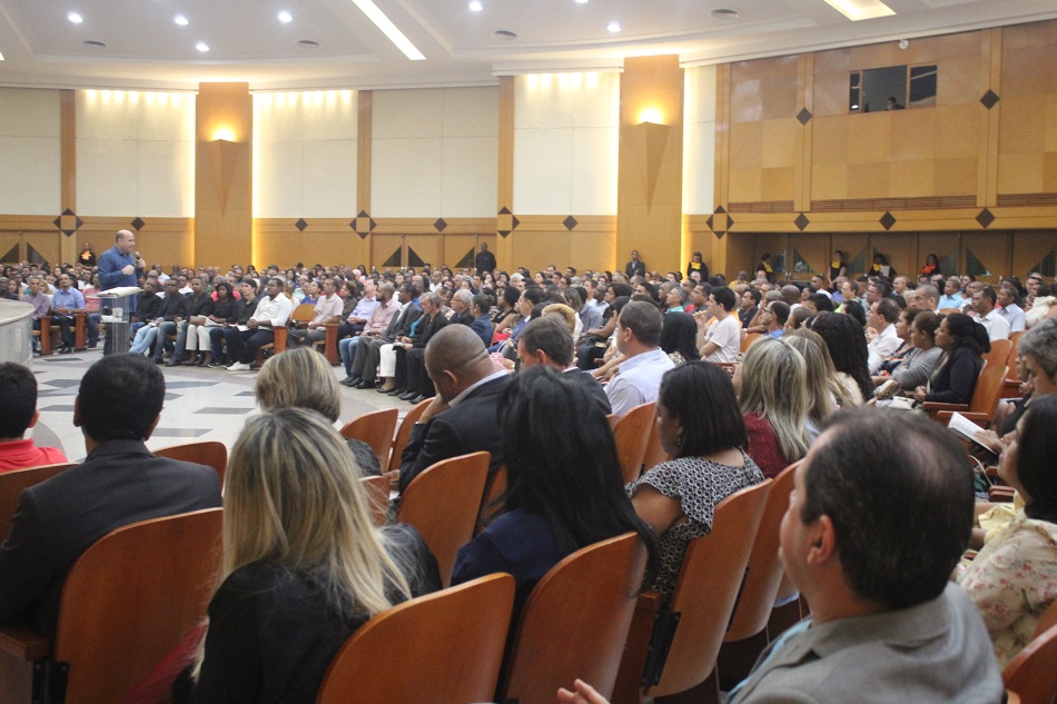 Imagem de capa - Mil pastores do Rio de Janeiro realizam um clamor pelo prefeito Marcelo Crivella e pela cidade