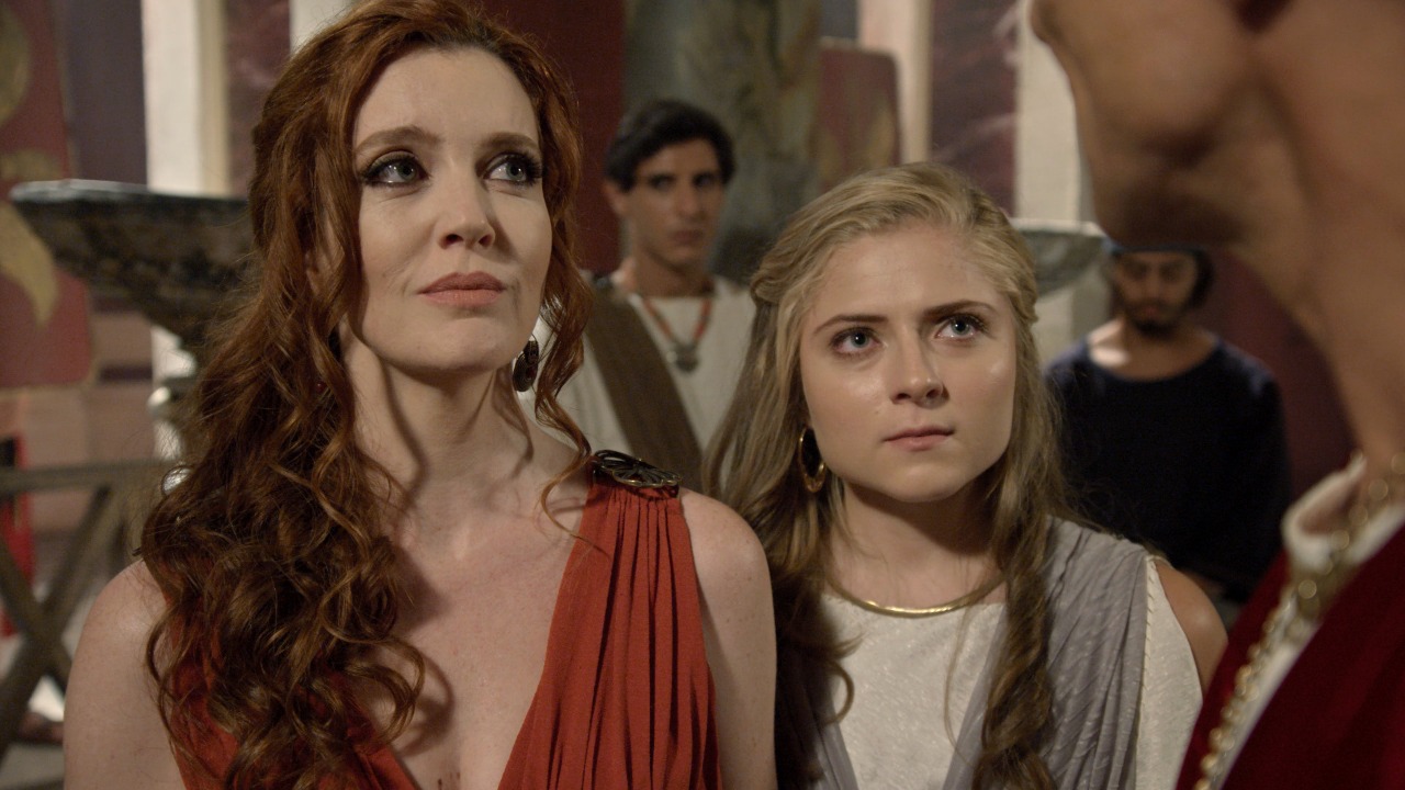 claudia-e-helena-pilatos