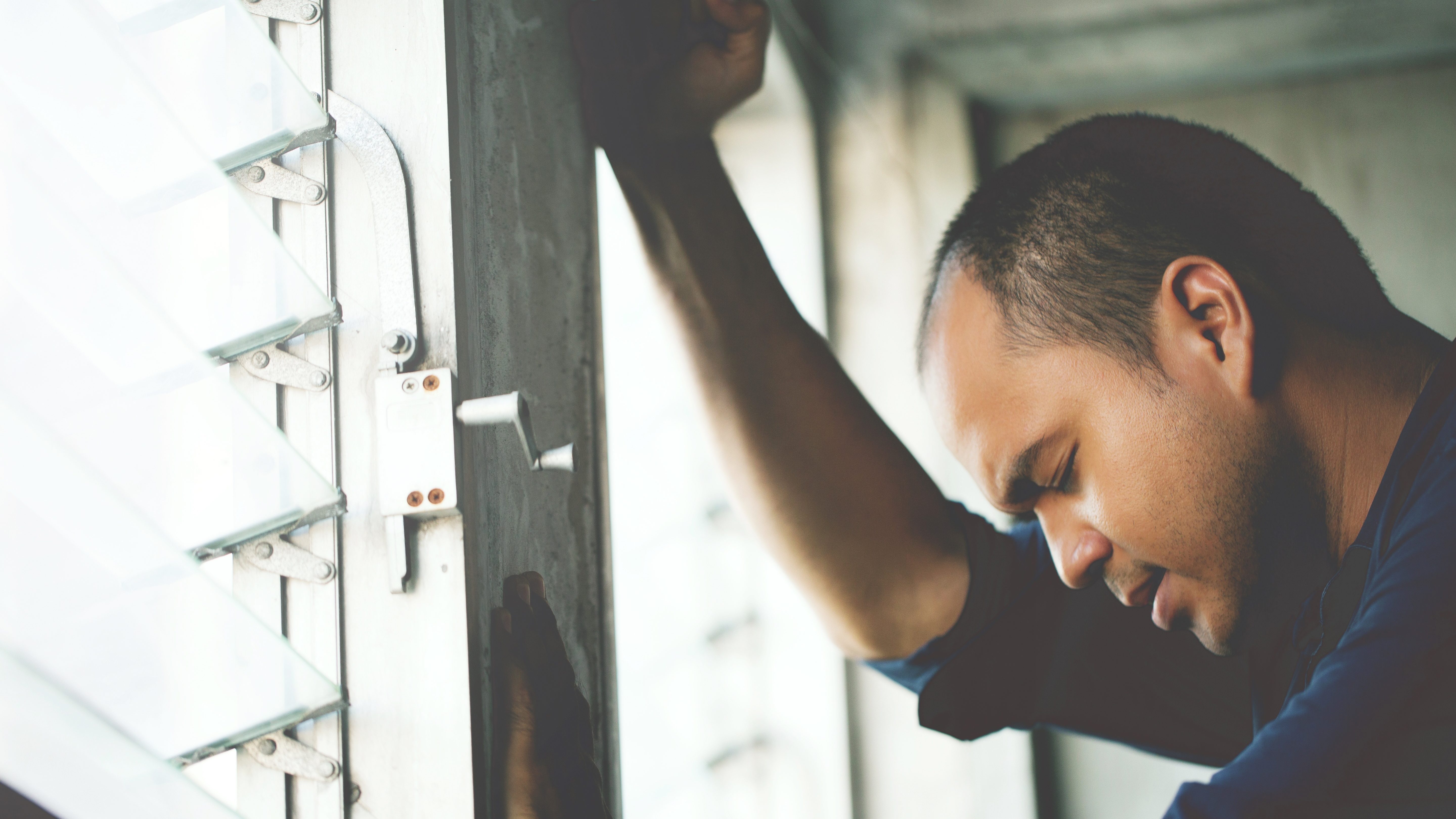 man emotion strain sorry.