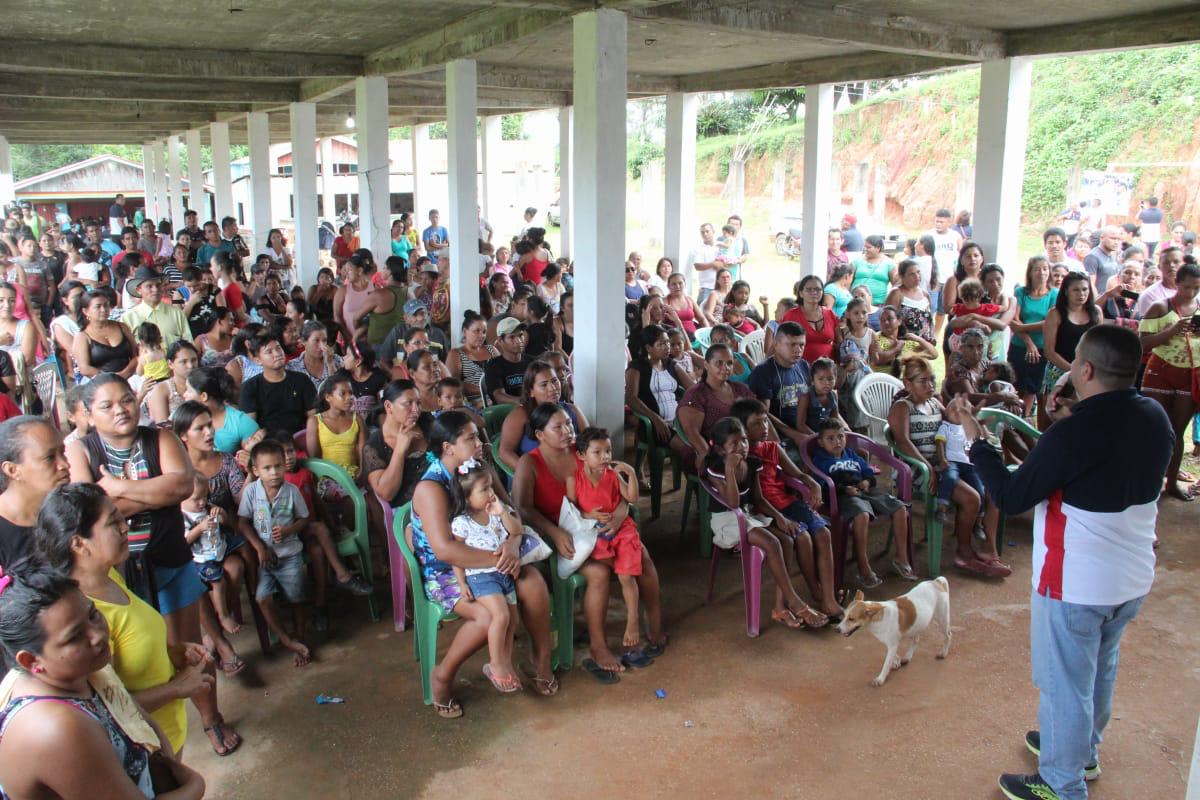Ação-social-beneficia-comunidade-ribeirinha-do-Rio-Negro-2