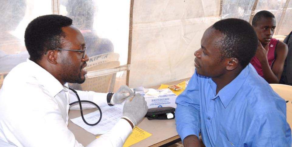 Imagem de capa - No Quênia, Universal oferece teste gratuito de HIV a moradores da maior favela do mundo