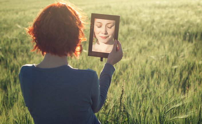 Imagem de capa - The cult of self-esteem