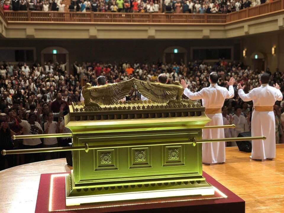 Imagem de capa - A Arca da Aliança chega ao Japão