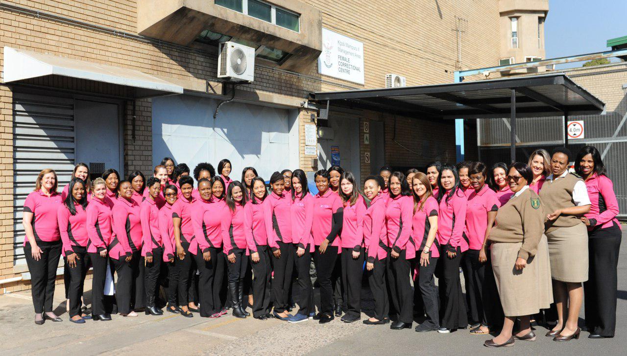 Imagem de capa - Mulheres em Ação participa de atividades em prol da população carcerária feminina na África do Sul
