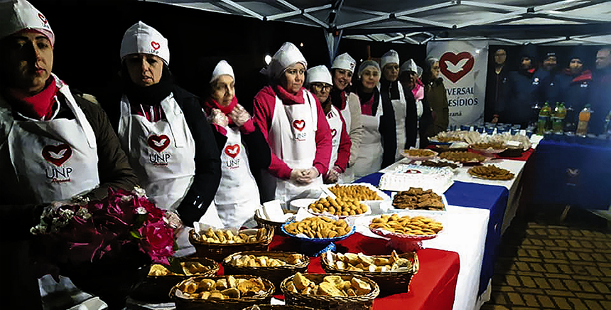 Imagem de capa - UNP oferece alimentos aos familiares  de detentos no Paraná