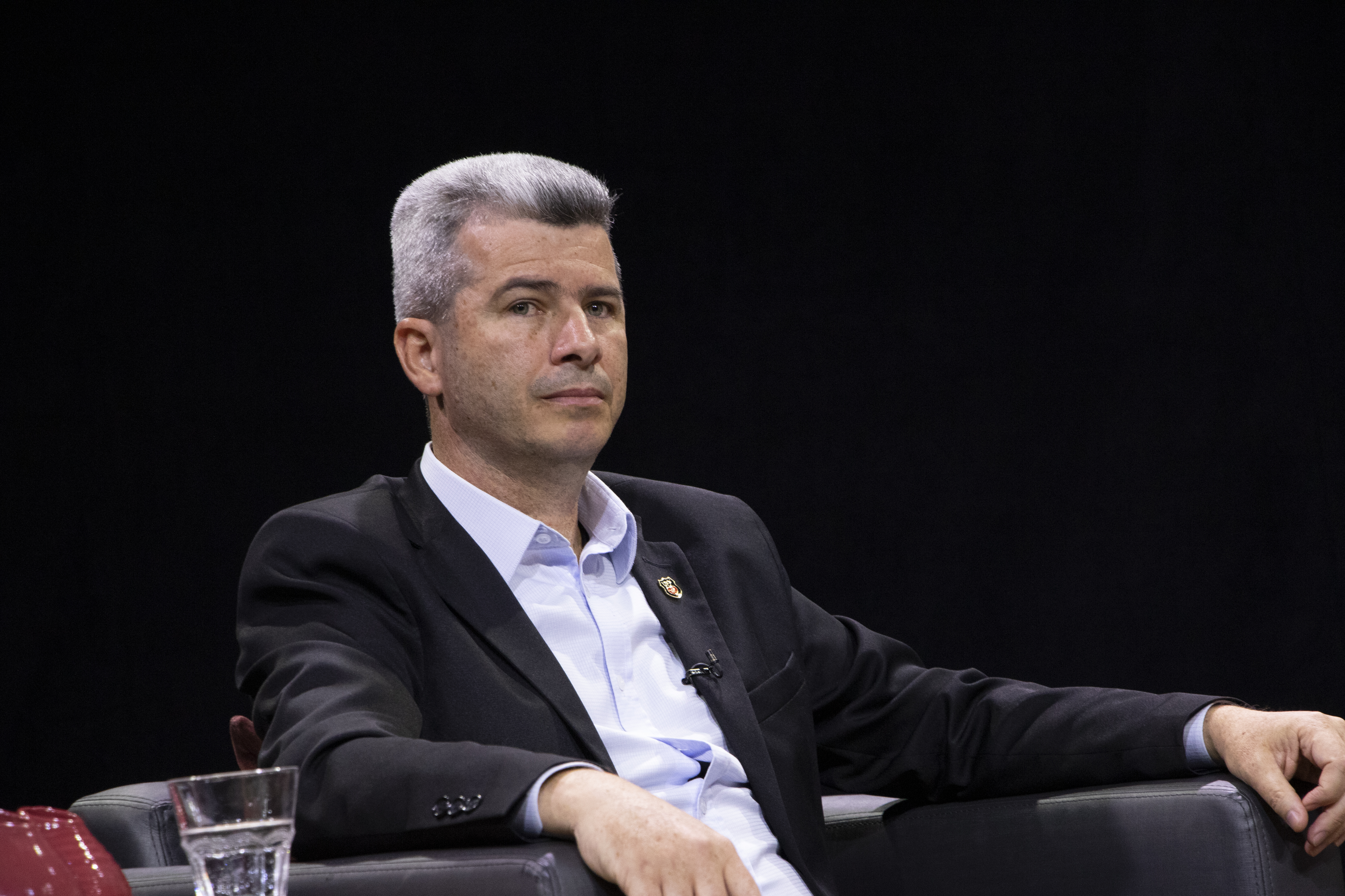 Entrelinhas Milton abre