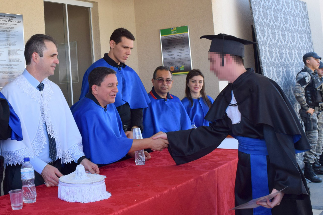 Imagem de capa - Em Goiás, presos recebem diploma de curso profissionalizante