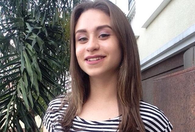 igreja, adolescência. tristeza, vazio