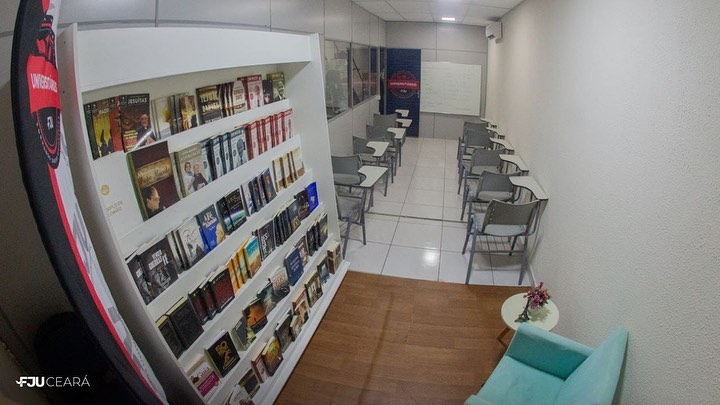 329015686_208244038437409_2254181340748216432_n