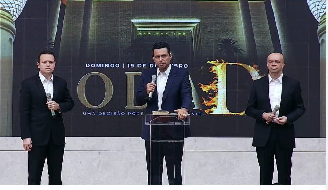 Imagem de capa - Oração da Meia-Noite: o ser humano e o poder da decisão