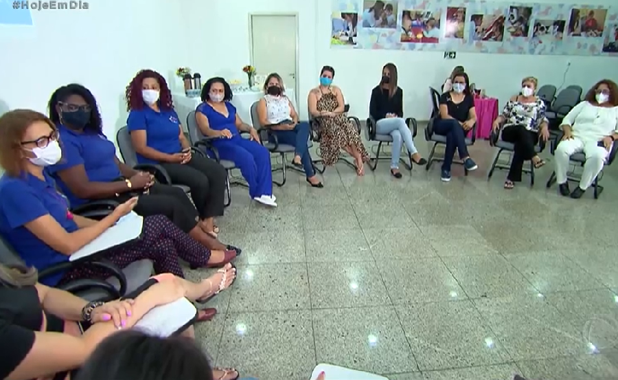 Imagem de capa - ABADS acolhe centenas de mães na jornada com seus filhos