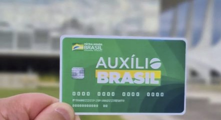 Brasil Caminhoneiro - Mais uma novidade do Clube Brasil Caminhoneiro e  Qualifica. Use nosso cupom de desconto para assinar mais de 55 cursos com  direito a carteirinha de estudante e muito mais.