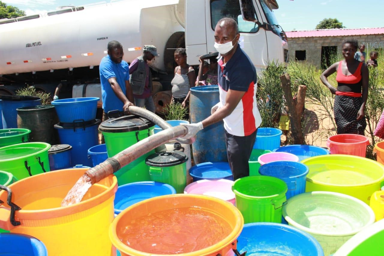Imagem de capa - Coronavírus: angolanos recebem donativos para sobreviver à crise