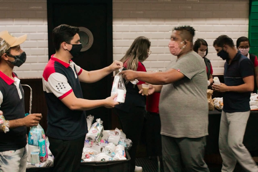 colombianos aeroporto
