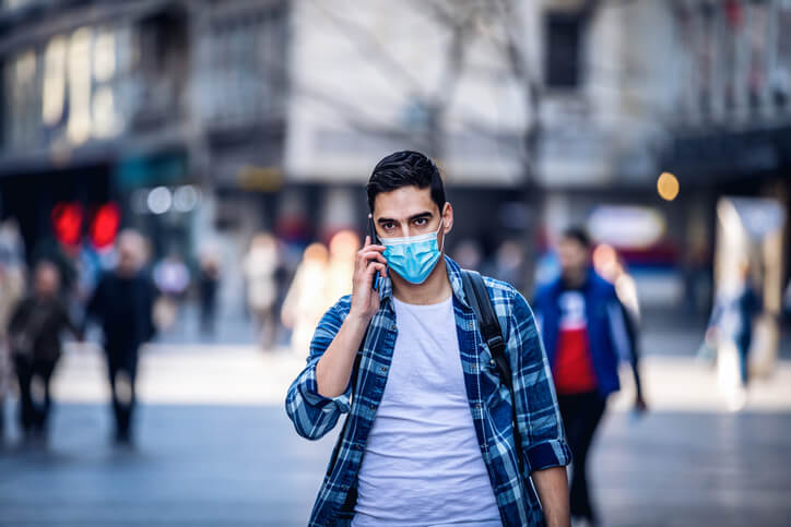 queda casos covid-19 Brasil