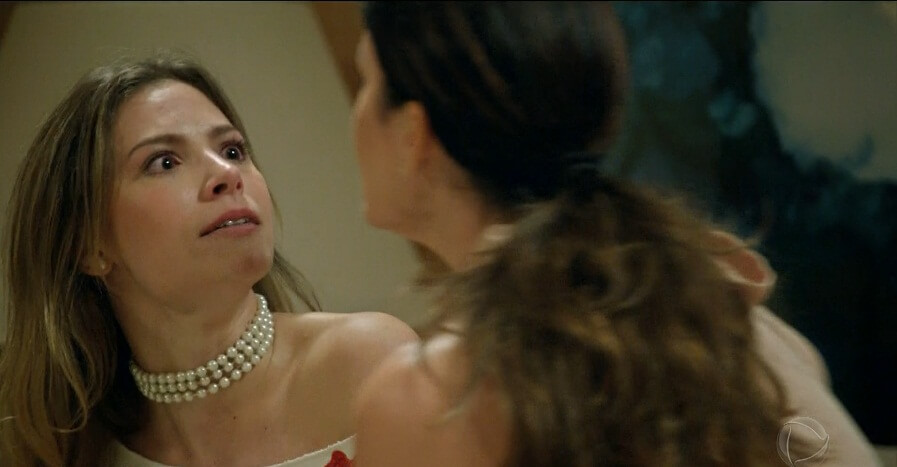 Imagem de capa - Apocalipse: Estela mata a própria filha e comete suicídio