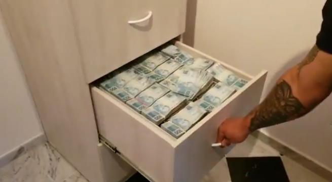 gaveta 8 milhões reais