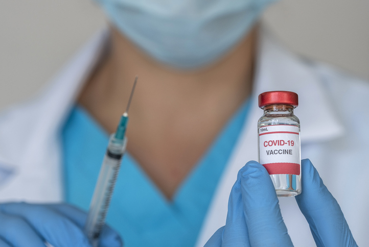 Imagem de capa - Vacina da Pfizer é a mais rápida a ser aprovada na história