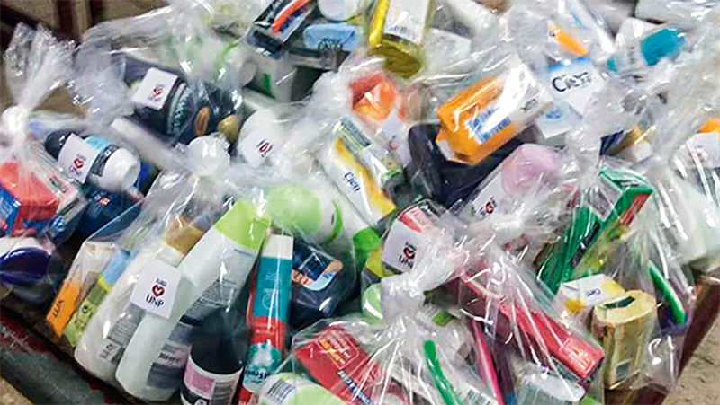 Mais de mil produtos de higiene chegaram às reclusas de Tires