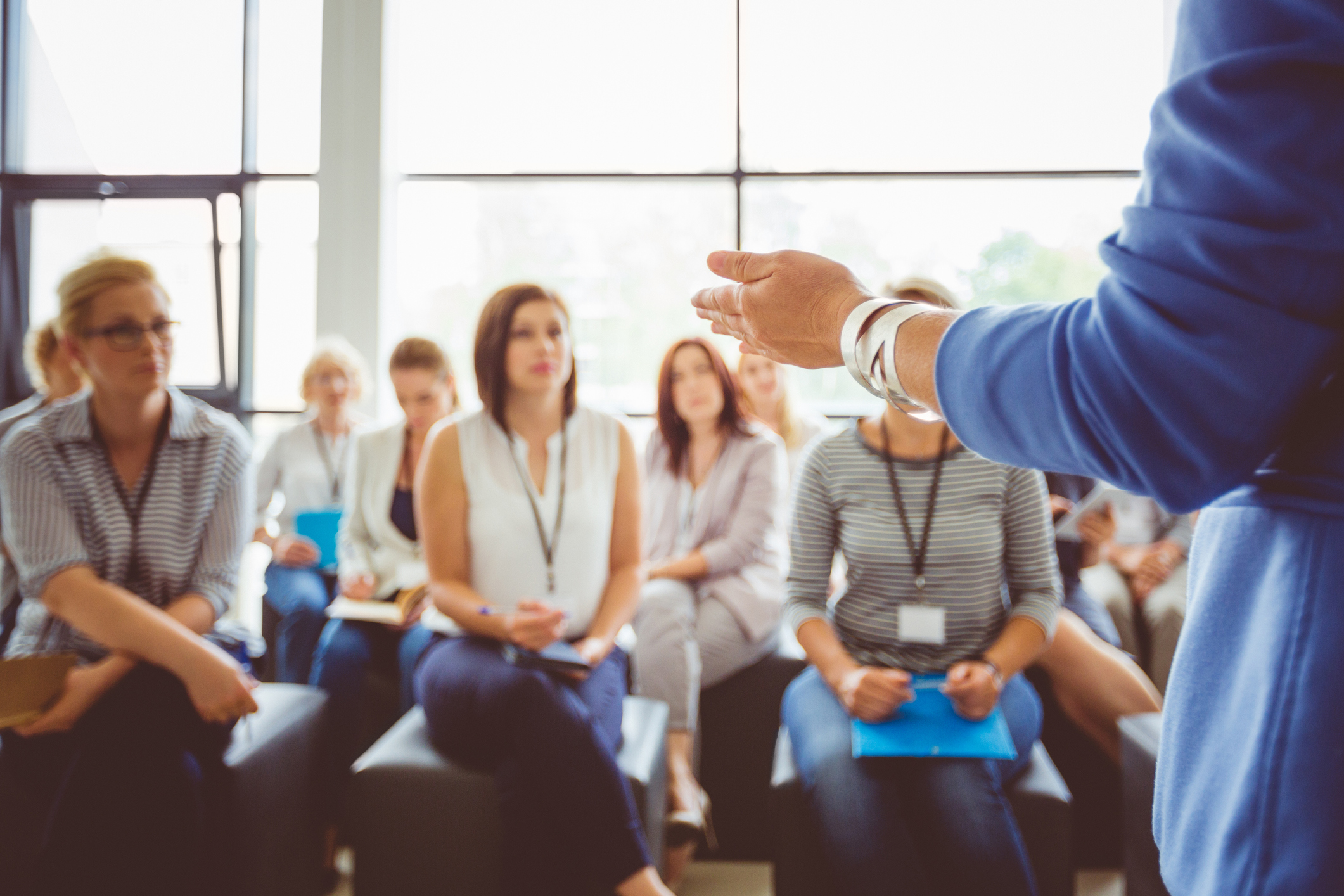 Imagem de capa - Escola do Amor Responde Especial para as mulheres