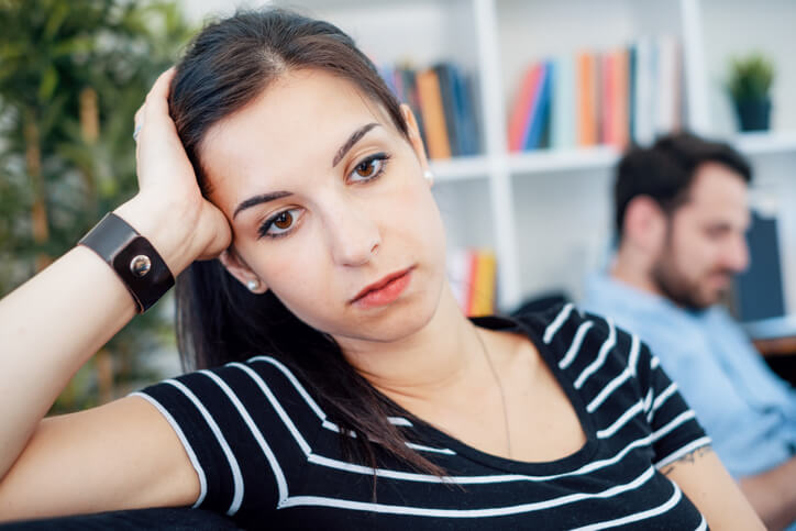 Aluna não consegue esquecer a traição do marido