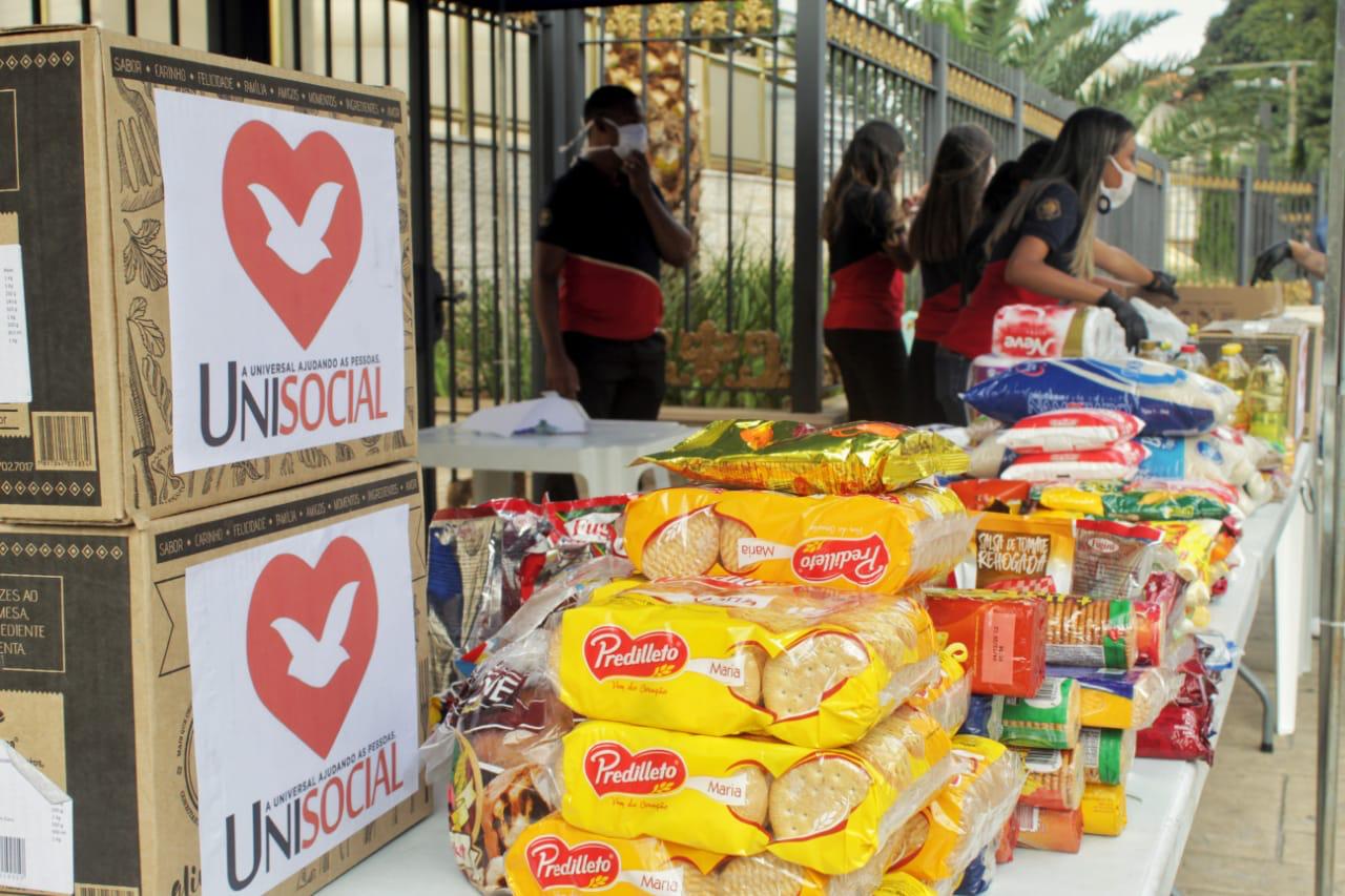 Quarentena Drive thru recolhe donativos para população carente que está impedida de trabalhar