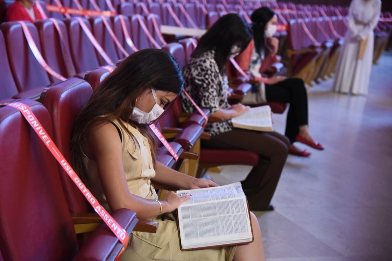 Imagem de capa - Como participar das reuniões presenciais no Templo de Salomão