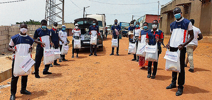 Imagem de capa - Voluntários intensificam auxílio na Costa do Marfim