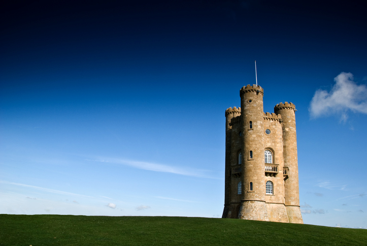 Imagem de capa - Torre forte