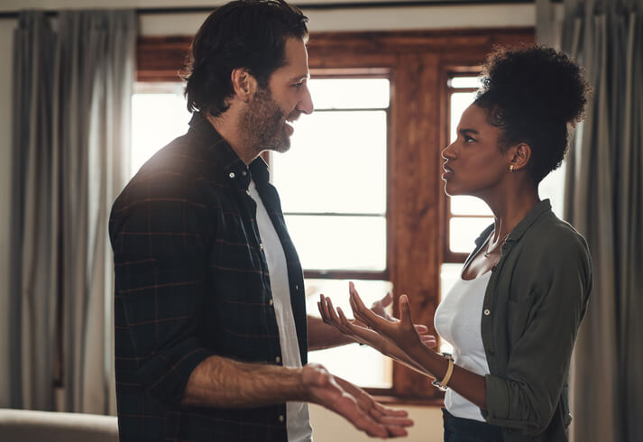 Mulher descobriu traição do marido, mas ele não quer conversar