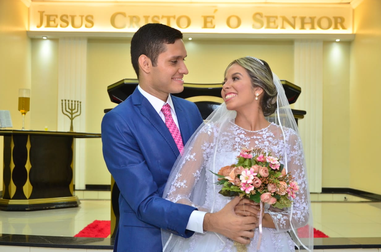 Imagem de capa - Casei na Universal: Pastor Diego e Thayana