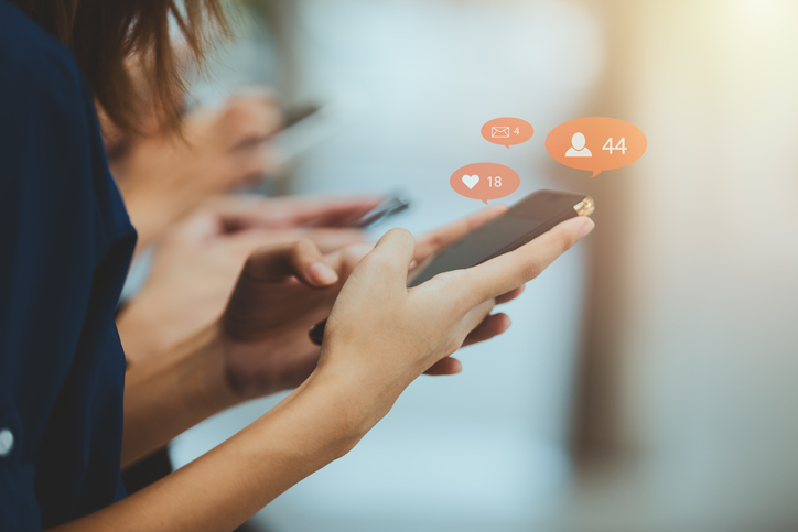 Social media,Asian women play phone