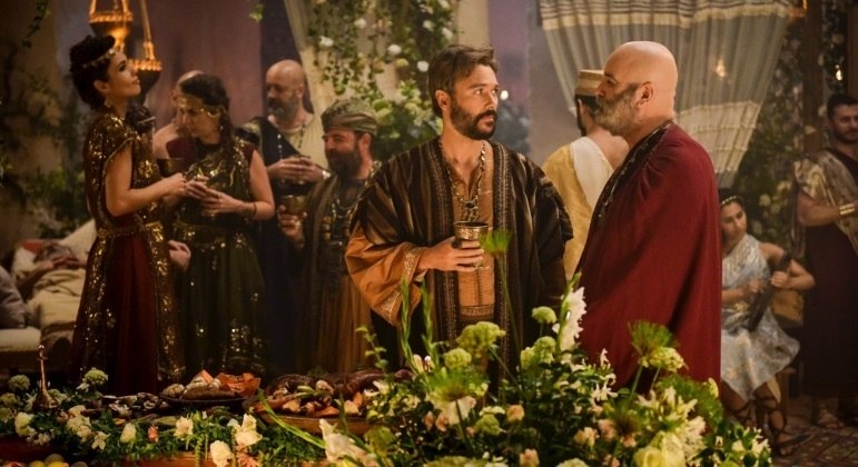 Imagem de capa - Golpe dos deuses