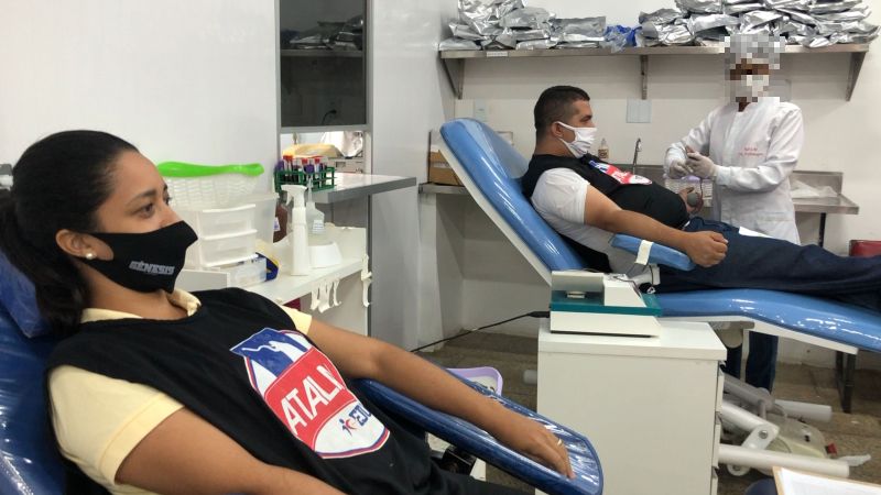 Imagem de capa - Hemocentro recebe doação de sangue de voluntários da Universal