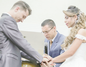 Eles se conheceram servindo a Deus