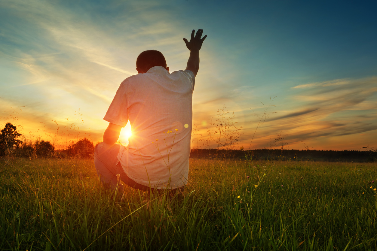 Man prays to God